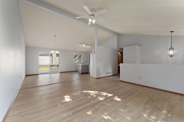 1807 Forest Lane, Crown Point, IN 46307
