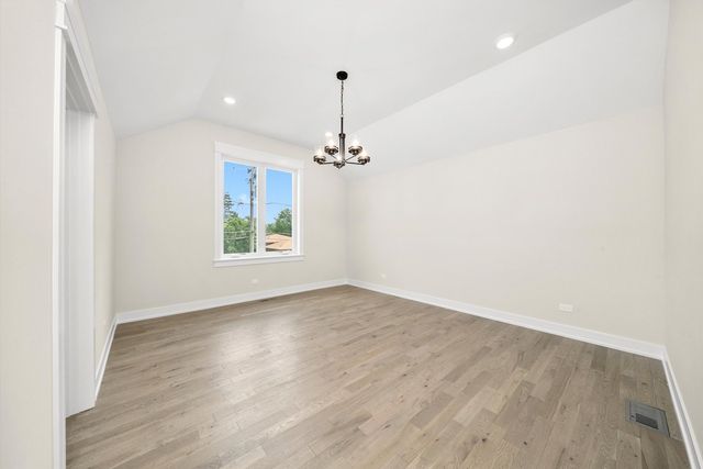 7620 Garden Lane, Justice, IL 60458