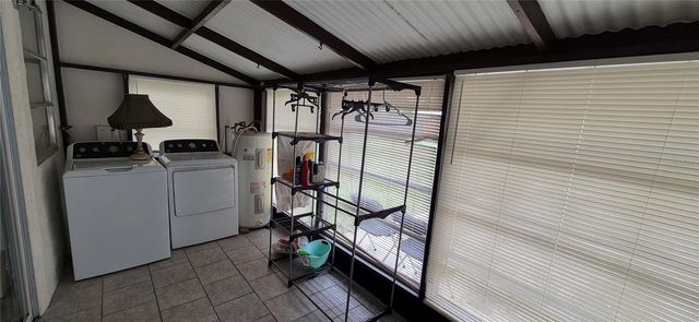 425 40TH AVENUE NE, St Petersburg, FL 33703