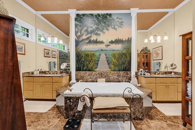 163 Angel Oak Dr., Pawleys Island, SC 29585