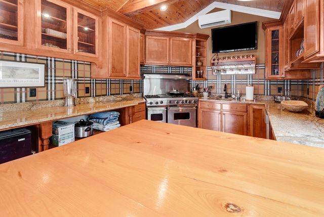 163 Angel Oak Dr., Pawleys Island, SC 29585