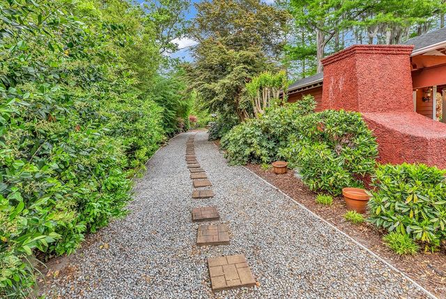 163 Angel Oak Dr., Pawleys Island, SC 29585