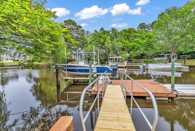163 Angel Oak Dr., Pawleys Island, SC 29585