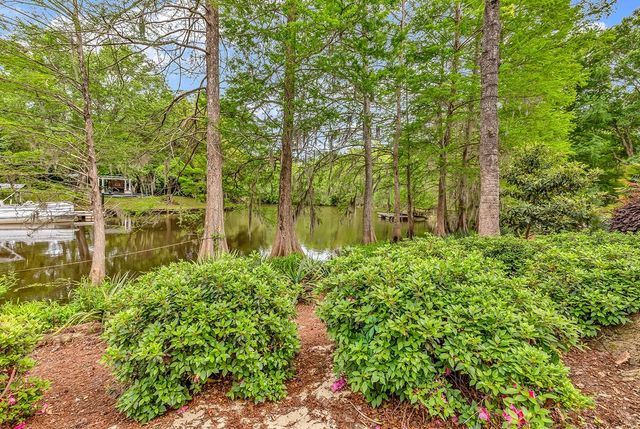 163 Angel Oak Dr., Pawleys Island, SC 29585