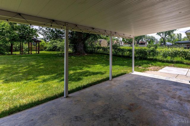 206 Lawrence Avenue, Miamisburg, OH 45342