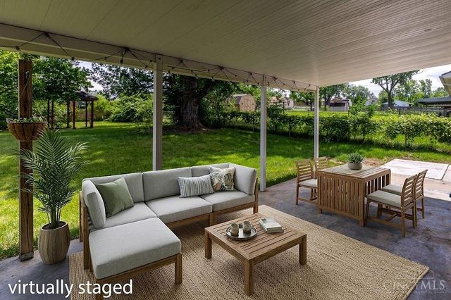 206 Lawrence Avenue, Miamisburg, OH 45342