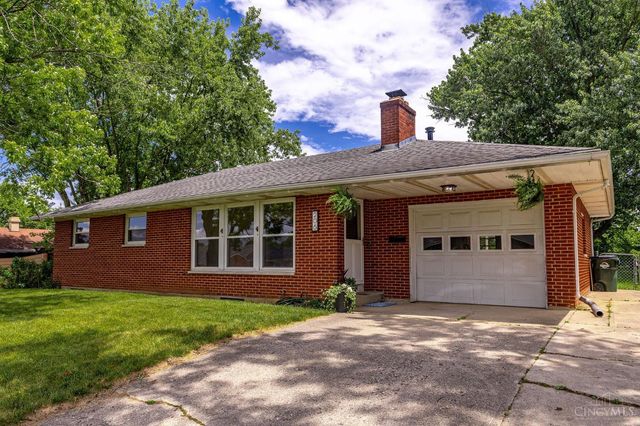 206 Lawrence Avenue, Miamisburg, OH 45342