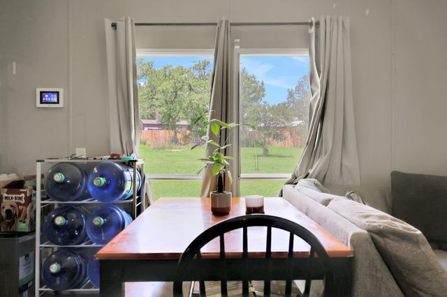 103 Sunset Lane, Somerville, TX 77879