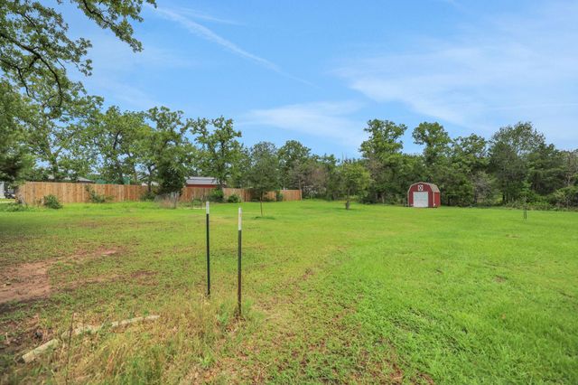 103 Sunset Lane, Somerville, TX 77879