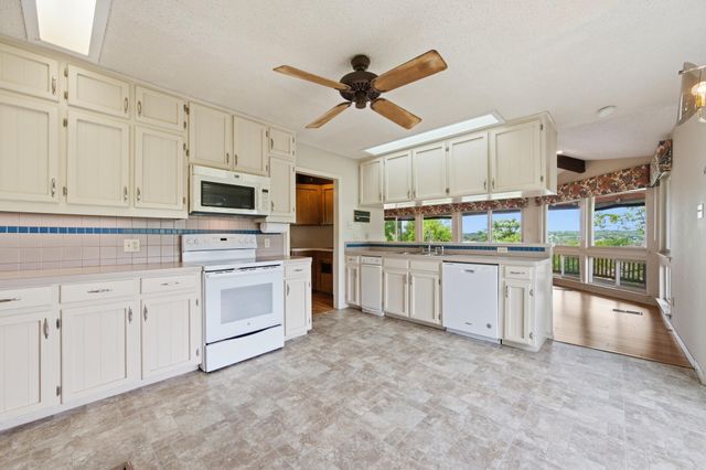 4831 Eck LN, Austin, TX 78734