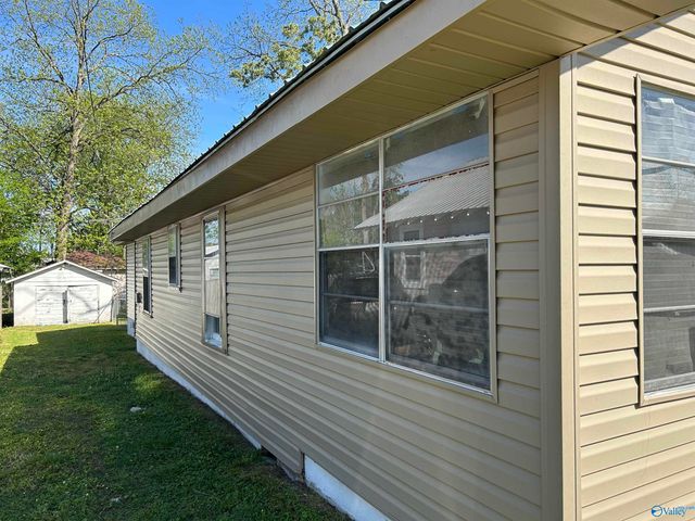 509 N 33rd Street N, Gadsden, AL 35904