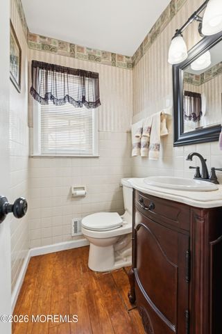 2 Livingston Drive, Howell, NJ 07731