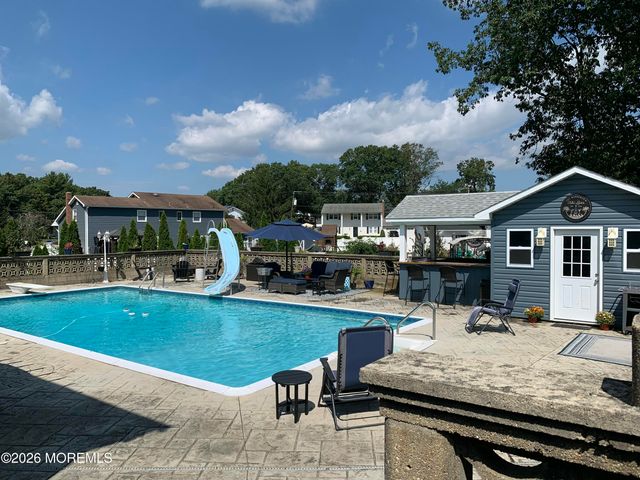 2 Livingston Drive, Howell, NJ 07731