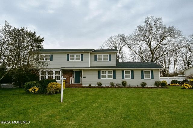 2 Livingston Drive, Howell, NJ 07731