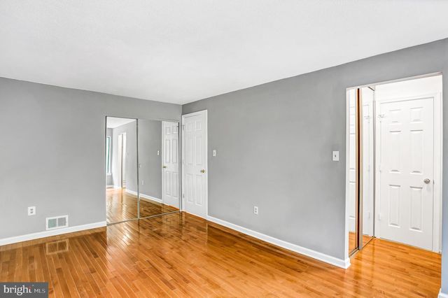6066 HOLLOW HILL LN, Springfield, VA 22152