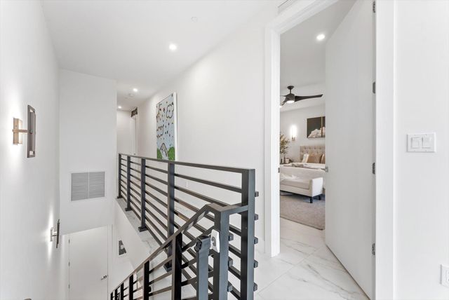 1048 N Victoria Park Road, Fort Lauderdale, FL 33304