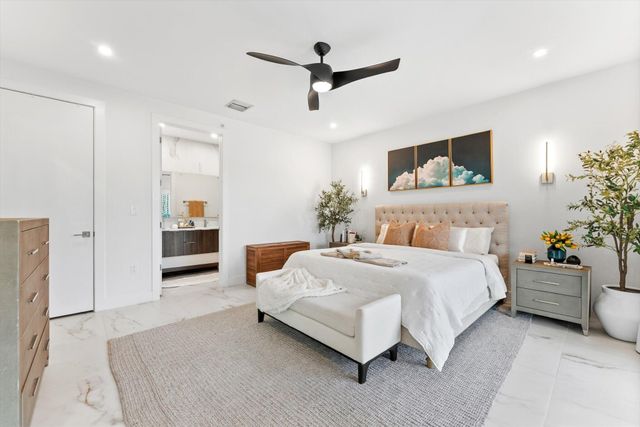1048 N Victoria Park Road, Fort Lauderdale, FL 33304