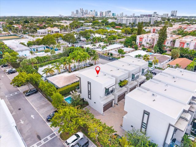 1048 N Victoria Park Road, Fort Lauderdale, FL 33304