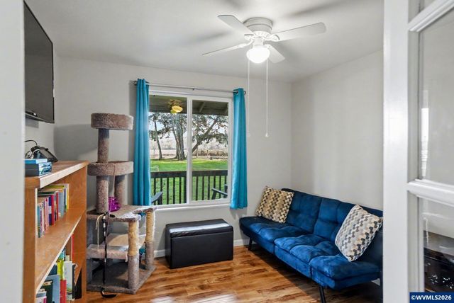 38979 Sodaville Waterloo Dr, Lebanon, OR 97355