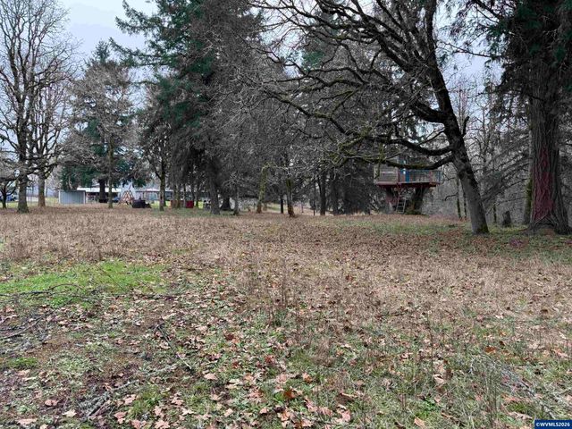 38979 Sodaville Waterloo Dr, Lebanon, OR 97355