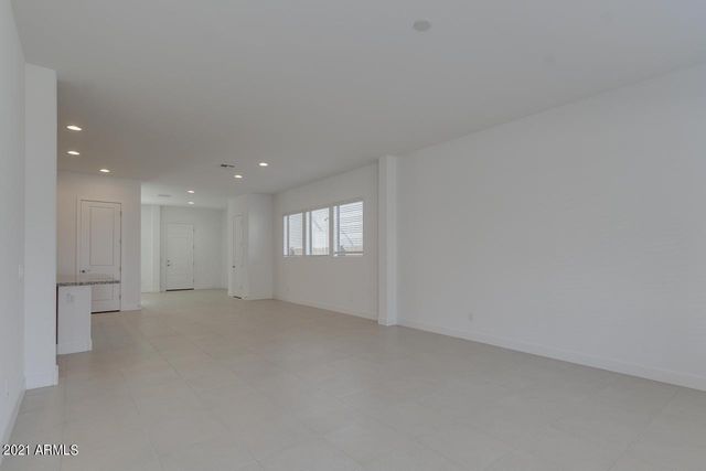 458 W Golden Aspen Drive, San Tan Valley, AZ 85140