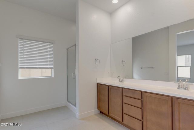 458 W Golden Aspen Drive, San Tan Valley, AZ 85140