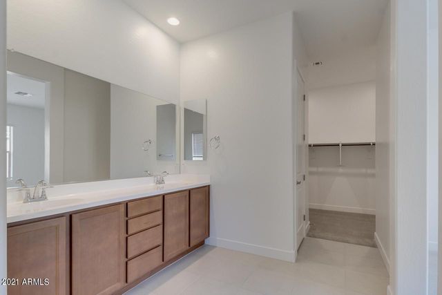 458 W Golden Aspen Drive, San Tan Valley, AZ 85140