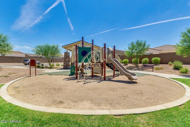 458 W Golden Aspen Drive, San Tan Valley, AZ 85140