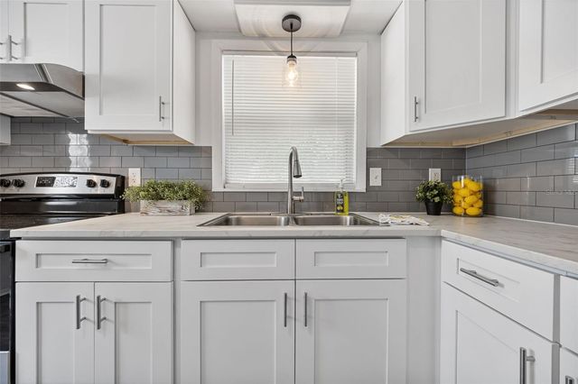 3419 N 54TH STREET, Tampa, FL 33619