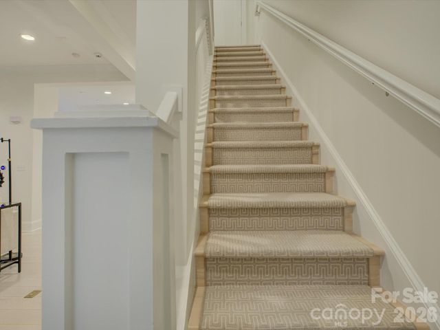 335 E Tremont Avenue, Charlotte, NC 28203