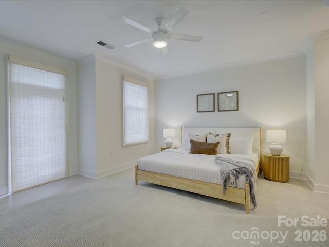 335 E Tremont Avenue, Charlotte, NC 28203