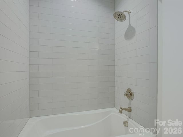 335 E Tremont Avenue, Charlotte, NC 28203