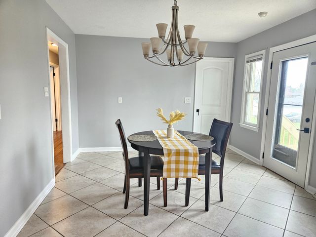 549 Radcliffe Road, Lexington, KY 40505