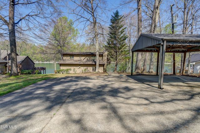 760 Lake Point Drive, Piney Flats, TN 37686