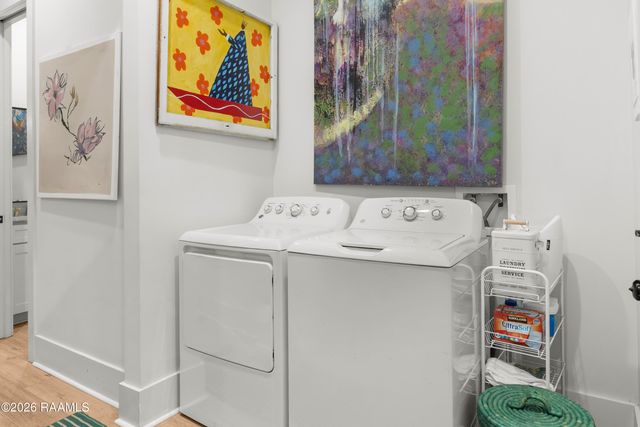 325 Bacque Crescent Drive A, Lafayette, LA 70503