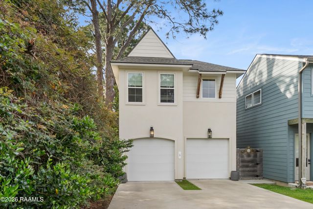 325 Bacque Crescent Drive A, Lafayette, LA 70503