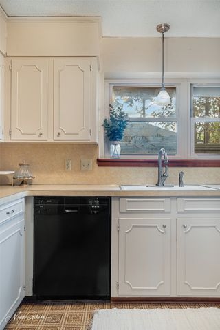 222 Country Lane, Haughton, LA 71037