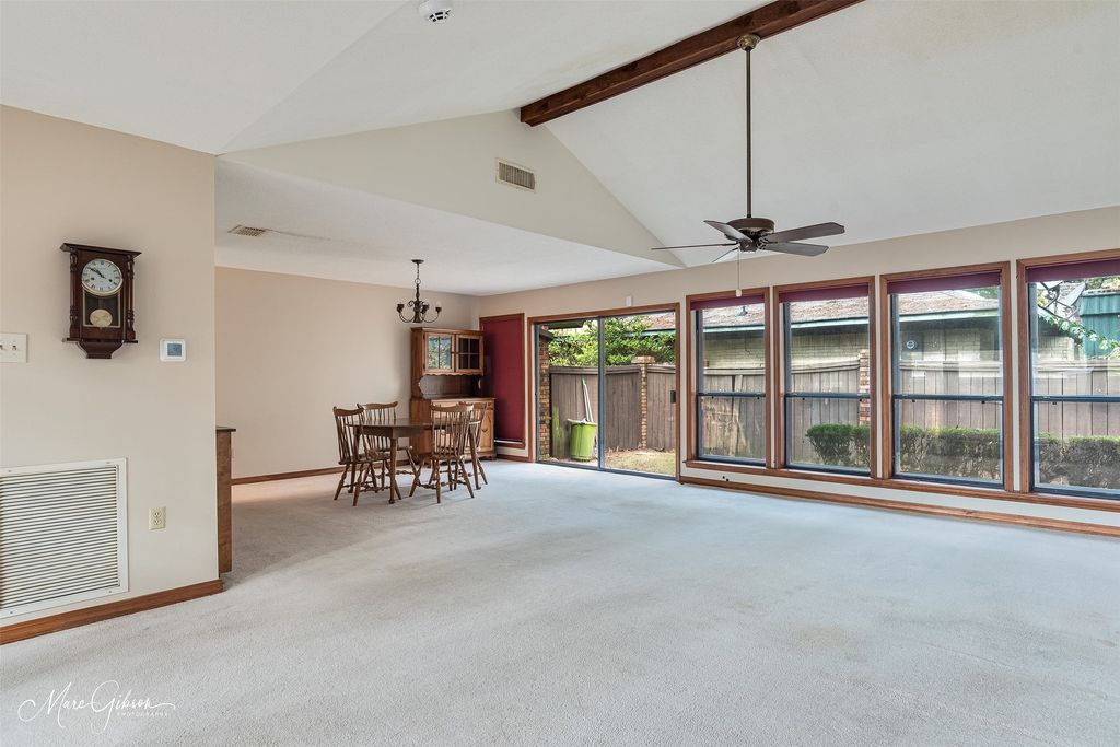 222 Country Lane, Haughton, LA 71037