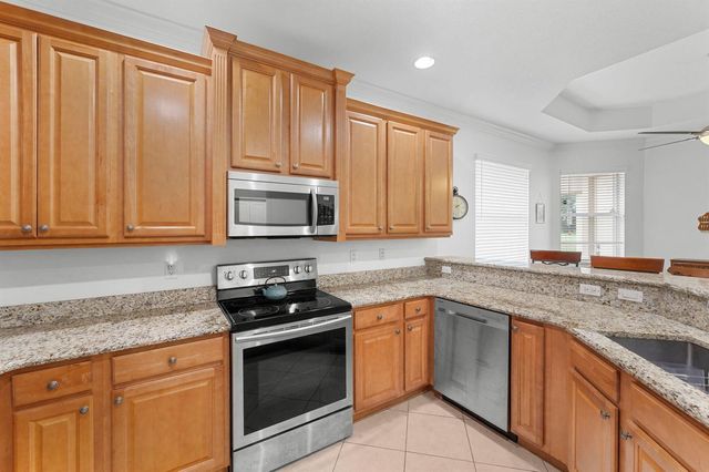 7327 Sea Pines Court, Port St. Lucie, FL 34986
