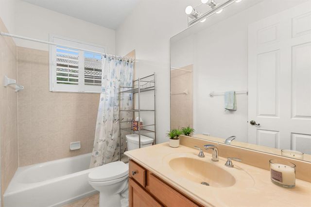 7327 Sea Pines Court, Port St. Lucie, FL 34986