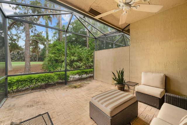 7327 Sea Pines Court, Port St. Lucie, FL 34986