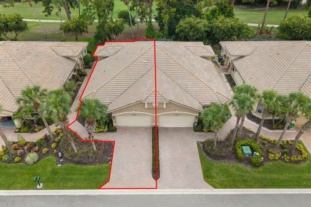 7327 Sea Pines Court, Port St. Lucie, FL 34986