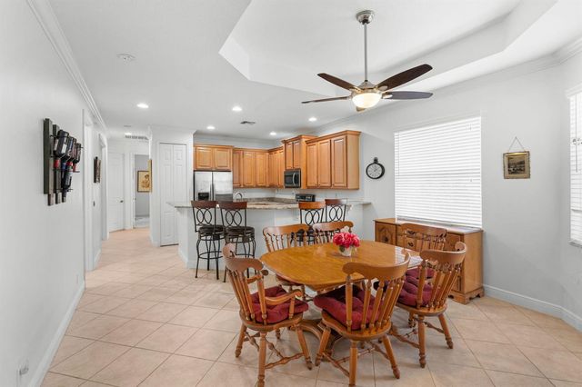 7327 Sea Pines Court, Port St. Lucie, FL 34986