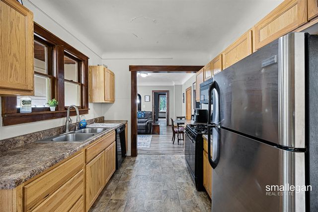 1023 Pulawski Street, Grand Rapids, MI 49504