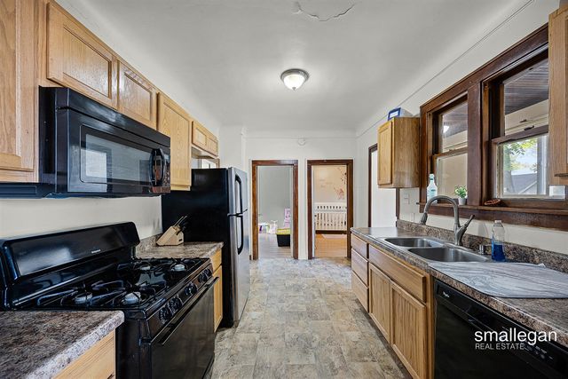 1023 Pulawski Street, Grand Rapids, MI 49504