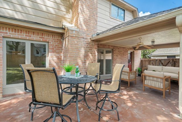 6403 Willow Pine Drive, Spring, TX 77379