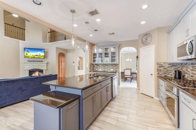 13502 Hammond Hills Lane, Houston, TX 77044