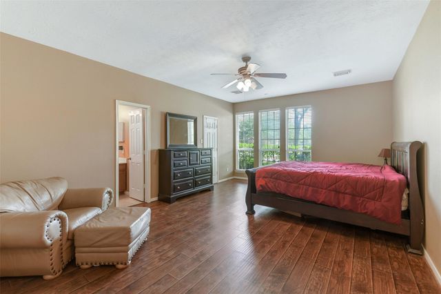 13502 Hammond Hills Lane, Houston, TX 77044