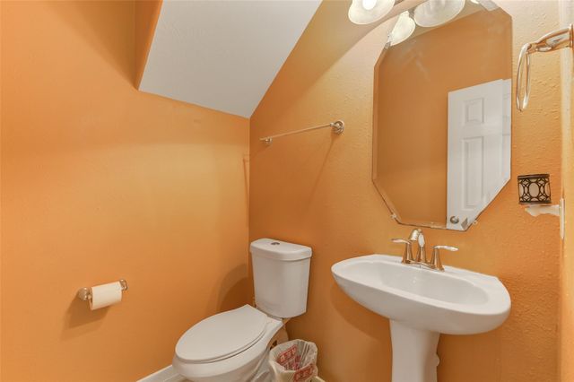 13502 Hammond Hills Lane, Houston, TX 77044