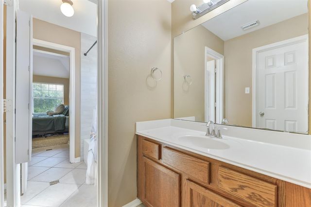 13502 Hammond Hills Lane, Houston, TX 77044